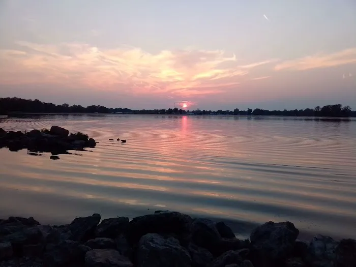 Sabo's Lake Front Camping and Resort 4