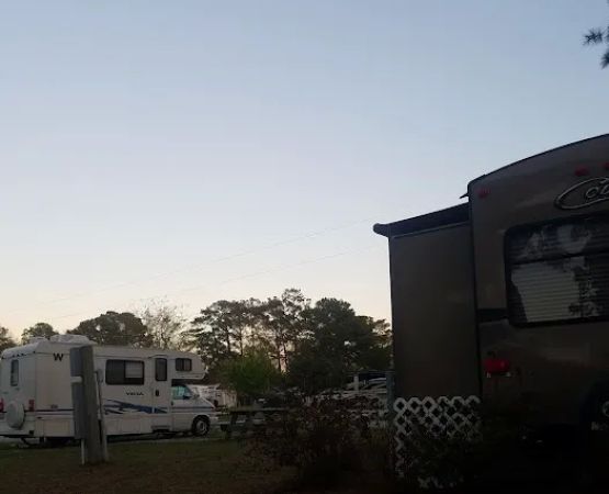 Waters Edge RV Park