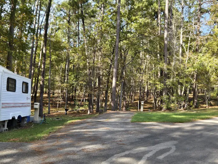 Alabama-Coushatta Tribe Lake Campground 7