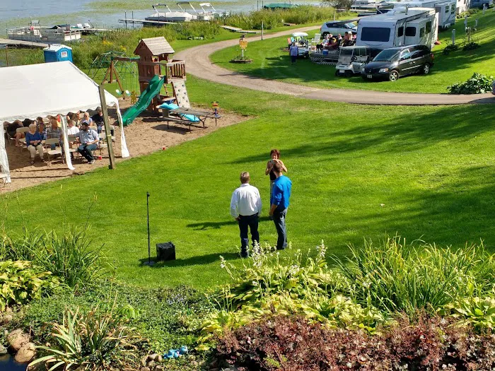 R & R Bar & Campground 1