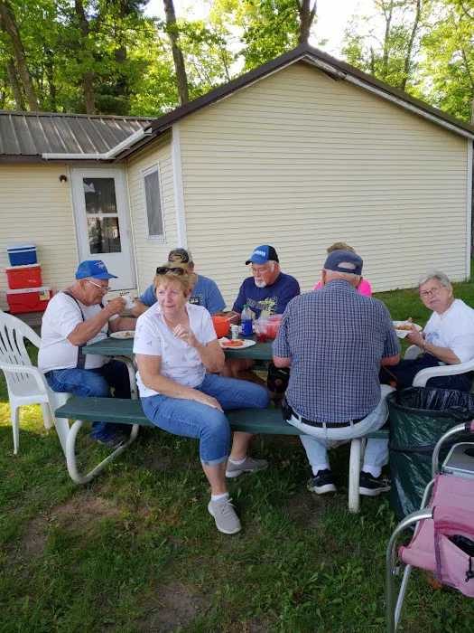 Sand Lake Pines Resort & Campground 6