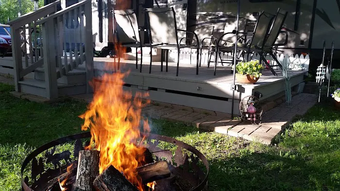 Prairie Lake Campground LLC 8