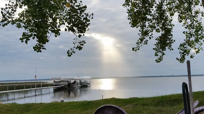 Bladow Beach Resort & Campground 9