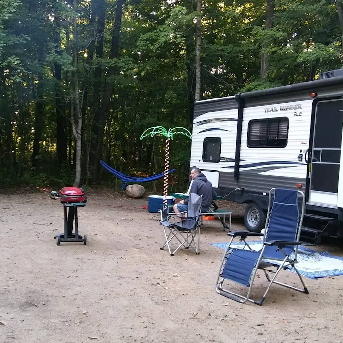 Camper's Paradise Office 13