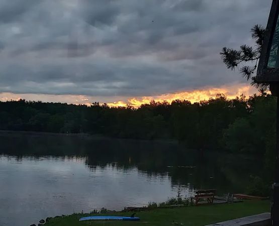 Lakeview Cabins & Campground
