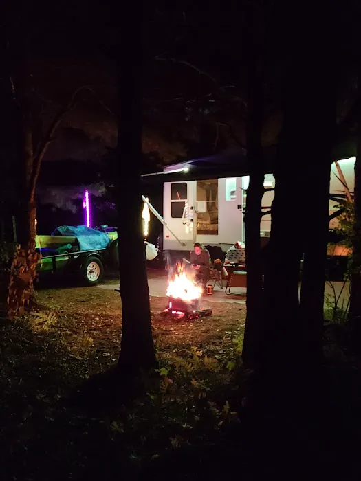 Tomahawk Campground & RV Park 6