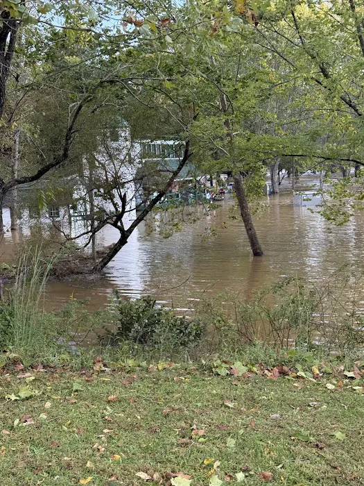 River Country Campground & RV Park 7