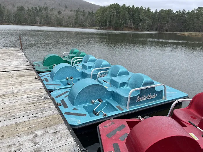 Moncove Campground at Moncove Lake 4