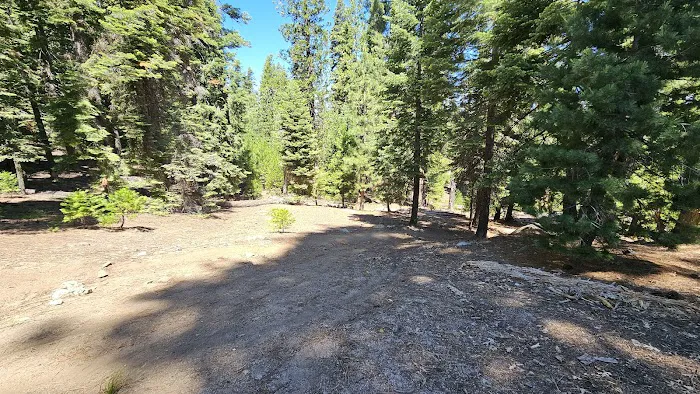 Ice House Resort 9