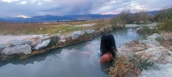 Travertine Hot Springs Picture 4