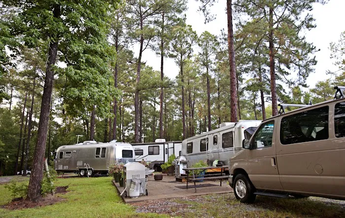 Lake Pines RV Park & Campground 3