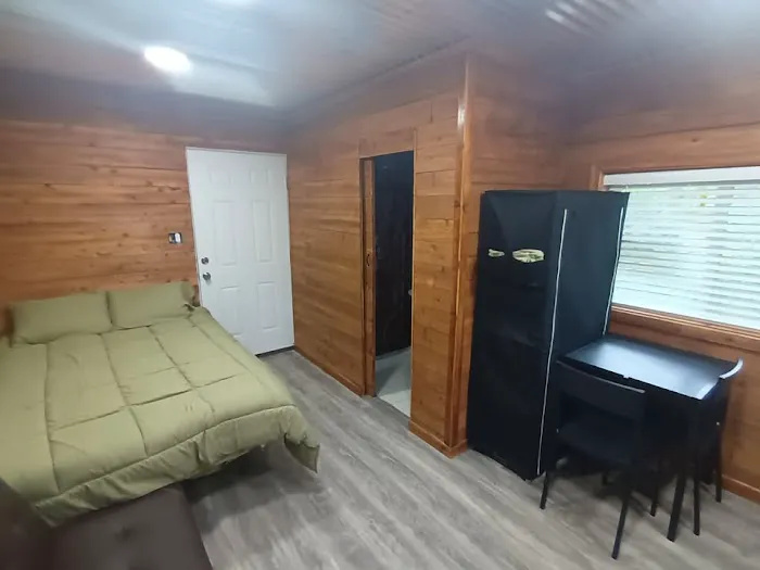 Squawk and Skedaddle Campground 5