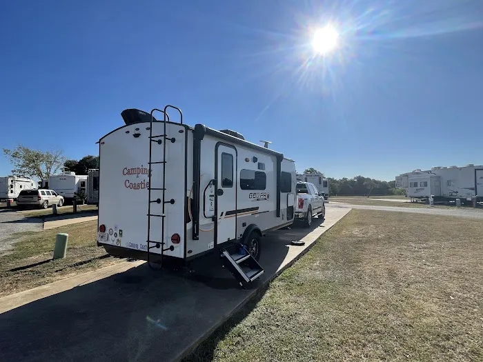 Hub City RV 4