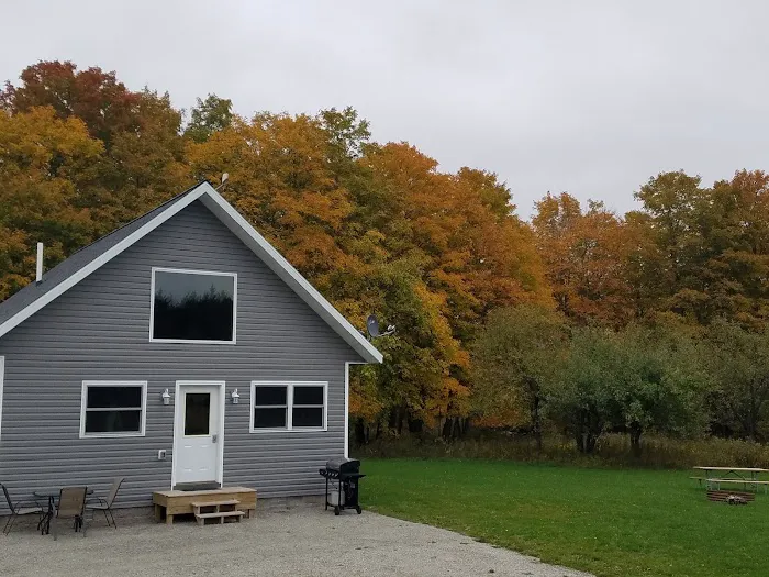 Catchin' Crickets Campground & Vacation Rental 0