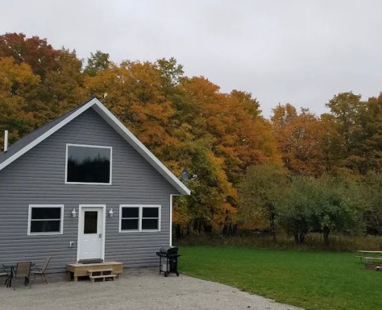 Catchin' Crickets Campground & Vacation Rental