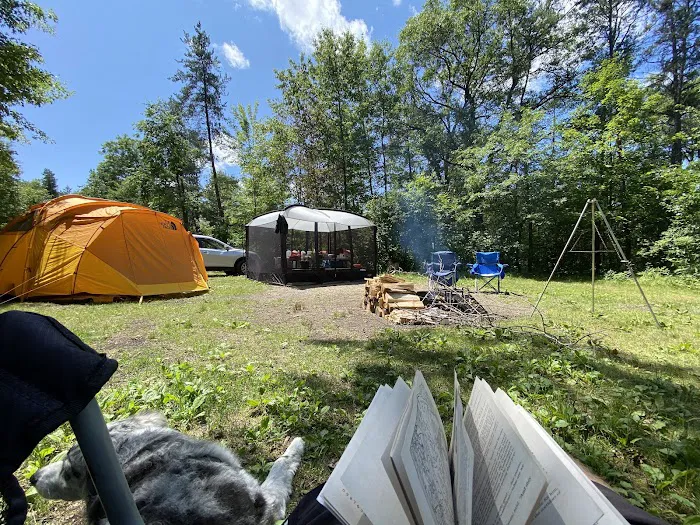 Old Veteran's Lake Campground 0
