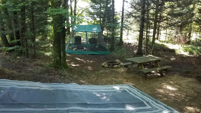 Trailside Hideaway LLC 4