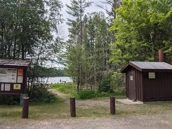 Luna - White Deer Lake Campground 0