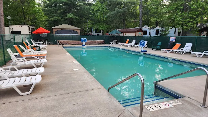 Chain O' Lakes Camping Resort 0