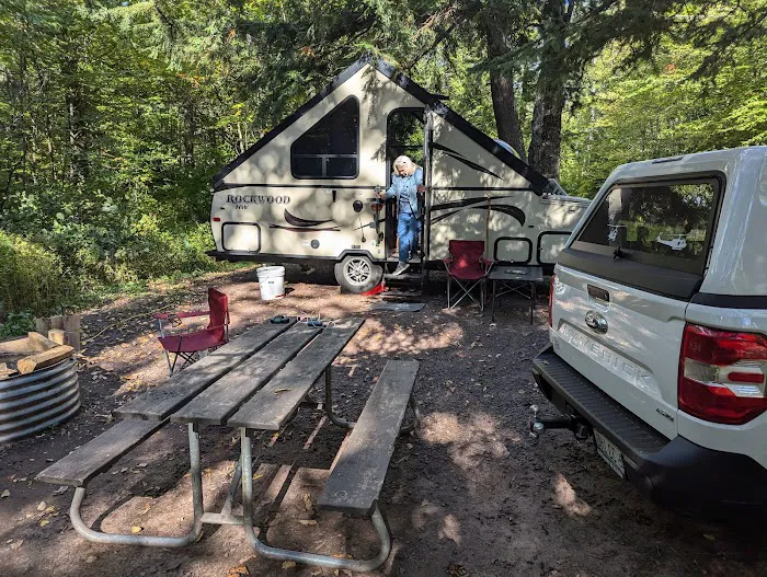 Lost Creek Outpost Campground 8