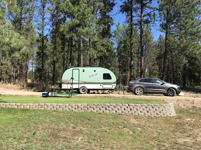Lazy C Mini RV Park/Campground & Airbnb 7