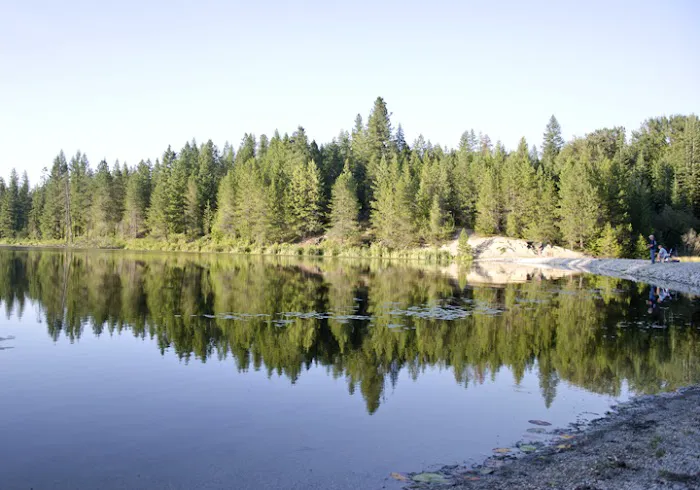 Newport / Little Diamond Lake KOA Holiday 3