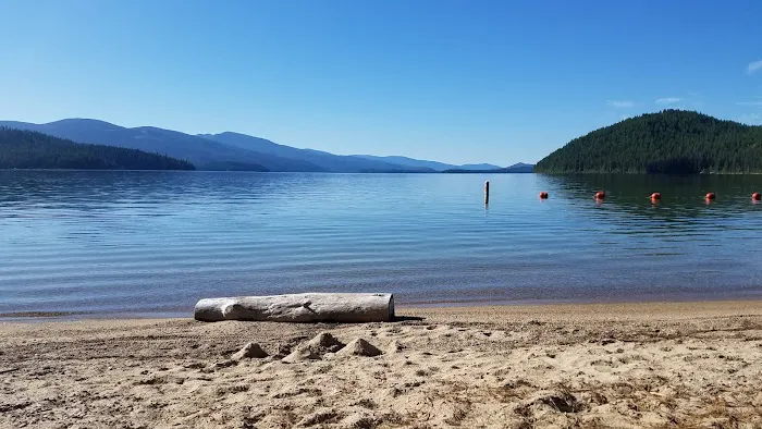 Reeder Bay Campground 2