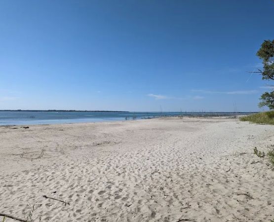 Sandy Cove Park Entrance