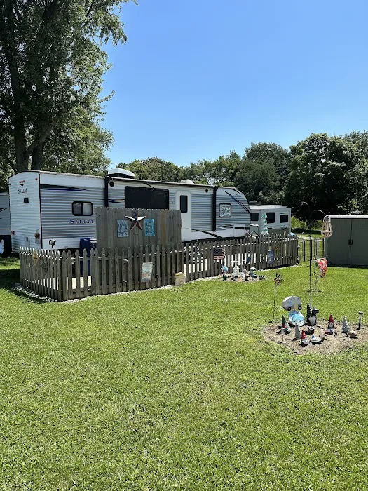 Walnut Lake Campgrounds 5