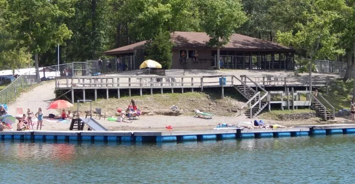 Mineral Springs Lake Resort 3