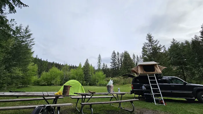 CAMP 32 Campground 0