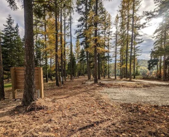 Ashley Lake Hideaway