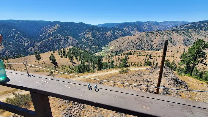 Steliko Lookout 1