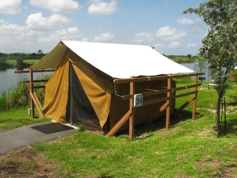 Camping on Quiet Farms with Pet-Friendly Facilities: Your Perfect Getaway