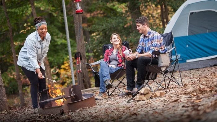 Tips for Finding the Best Campsite for Fall Foliage and Campfires