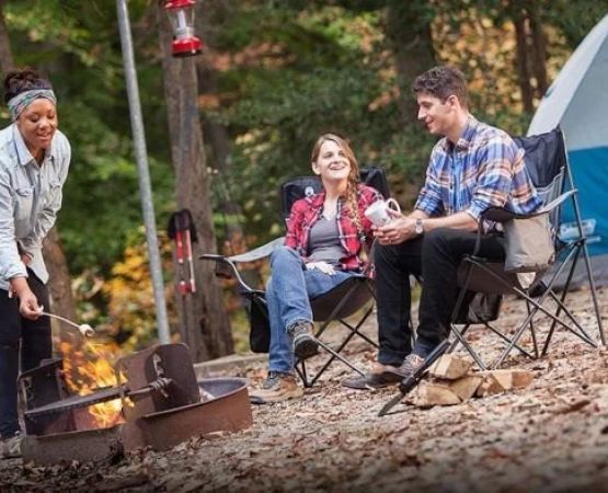 Tips for Finding the Best Campsite for Fall Foliage and Campfires