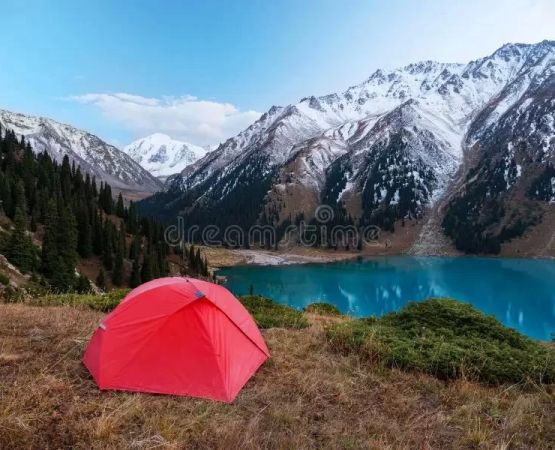 Camping Near Mountain Peaks with Panoramic Views: A Guide to Stunning Outdoor Adventures