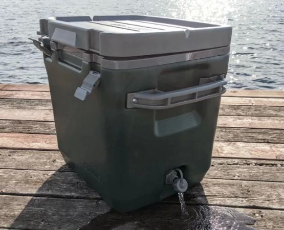 Understanding the Different Types of Camping Coolers with Drain Plugs