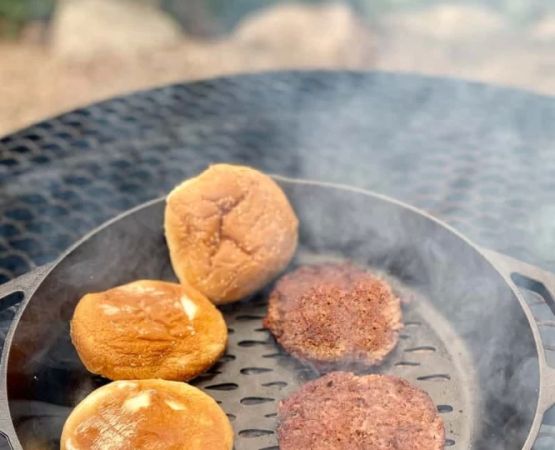 The Best Campfire Vegetarian Burgers with Homemade Patties – Recipe & Tips