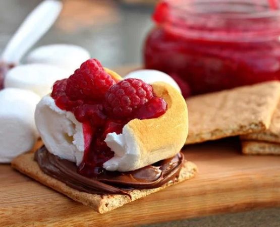 The Best Campfire S'mores and Creative Topping Ideas for a Sweet Treat