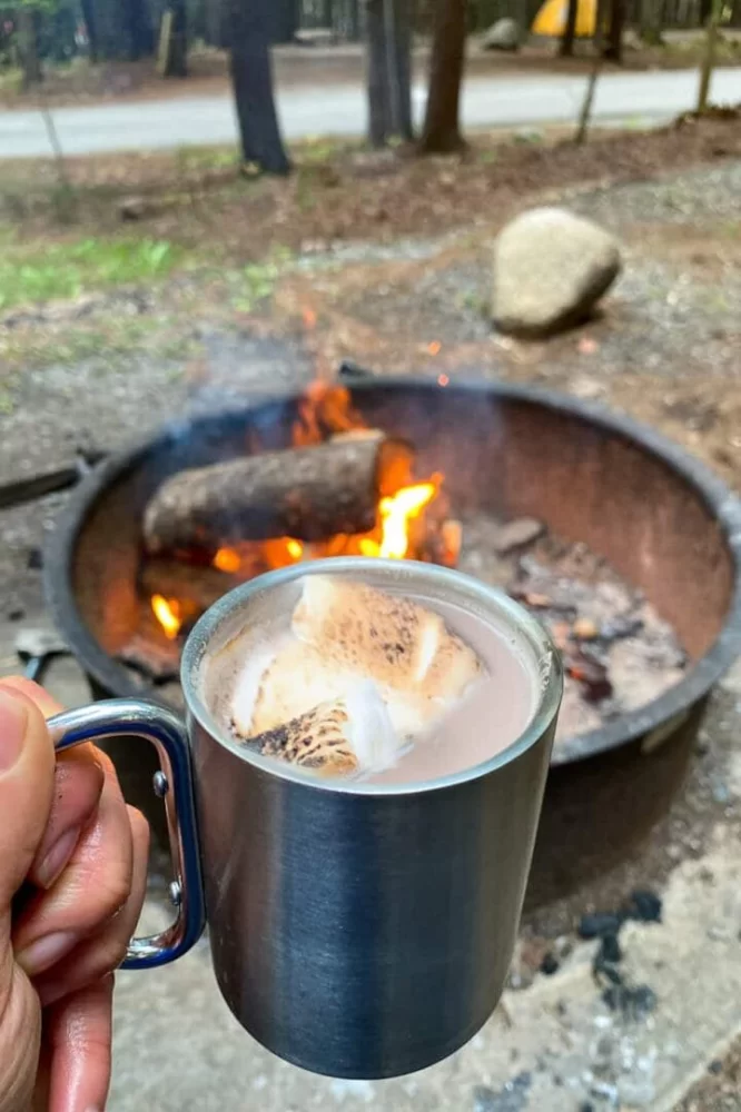 The Best Campfire Drinks to Enjoy for Every Season and Setting