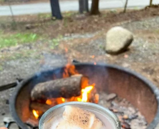 The Best Campfire Drinks to Enjoy for Every Season and Setting