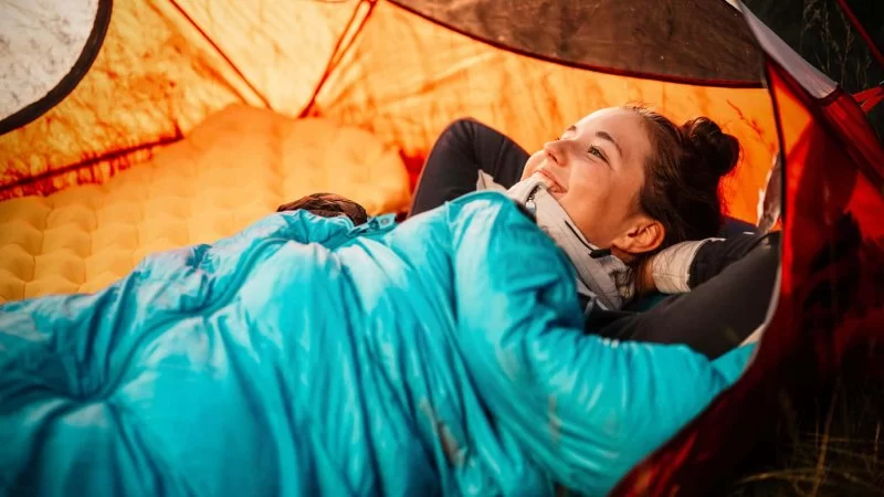 Choosing the Right Sleeping Bag for Four Seasons Camping
