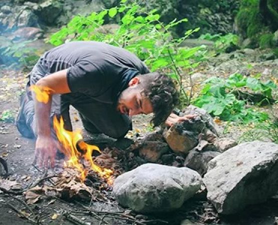 Understanding the Principles of Outdoor Survival with Limited Resources