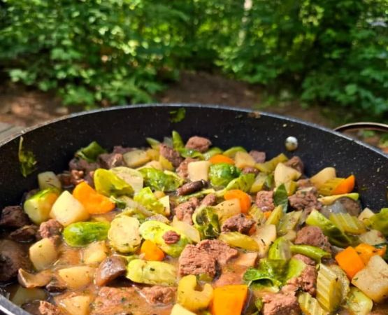The Best Campfire Stews with Hearty Vegetables: Recipes & Outdoor Cooking Tips