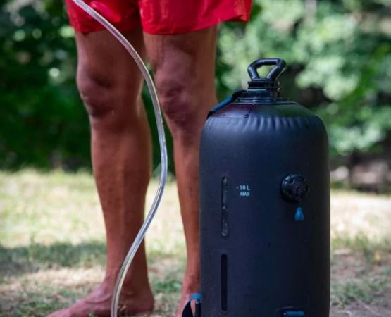 Finding the Best Portable Camping Showers with Solar Heating and Pressure Spray