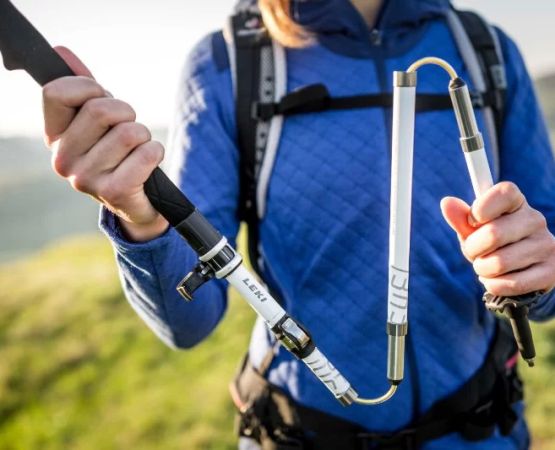 Choosing the Right Trekking Poles for Your Hikes – Materials, Features & Fit