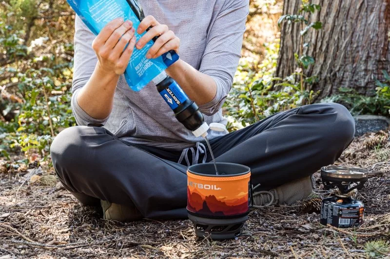 Essential Gear for Desert Backpacking with a Water Filter