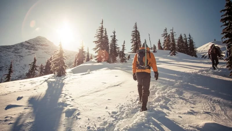 The Joys of Winter Backpacking: A Guide to Cold-Weather Adventures