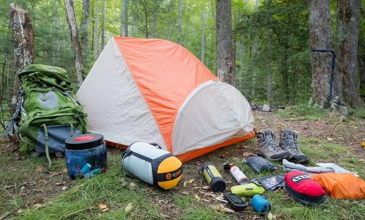 DIY Camping Gear: Creative Hacks and Homemade Solutions for Your Next Adventure